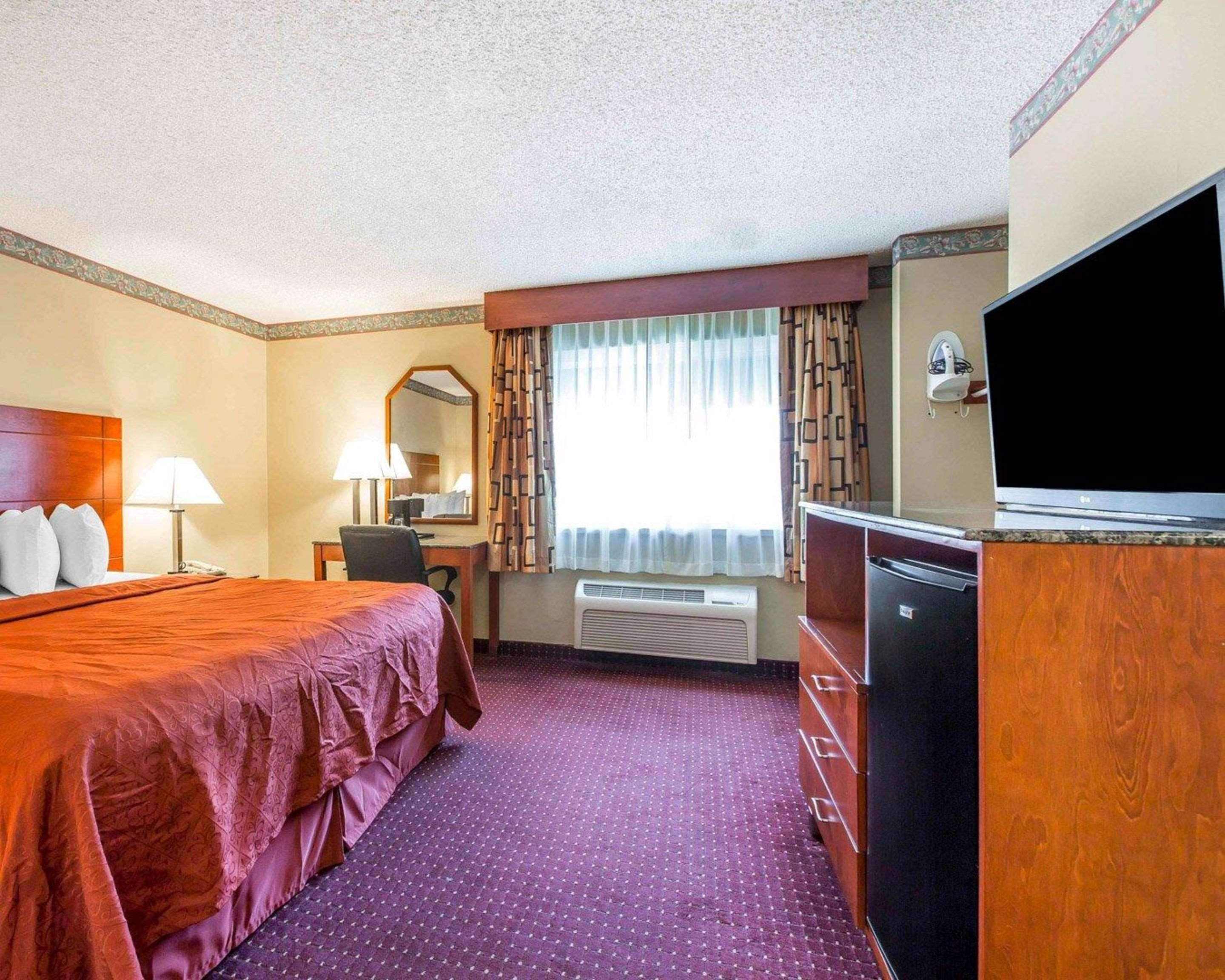 Quality Inn Burbank Airport Екстериор снимка