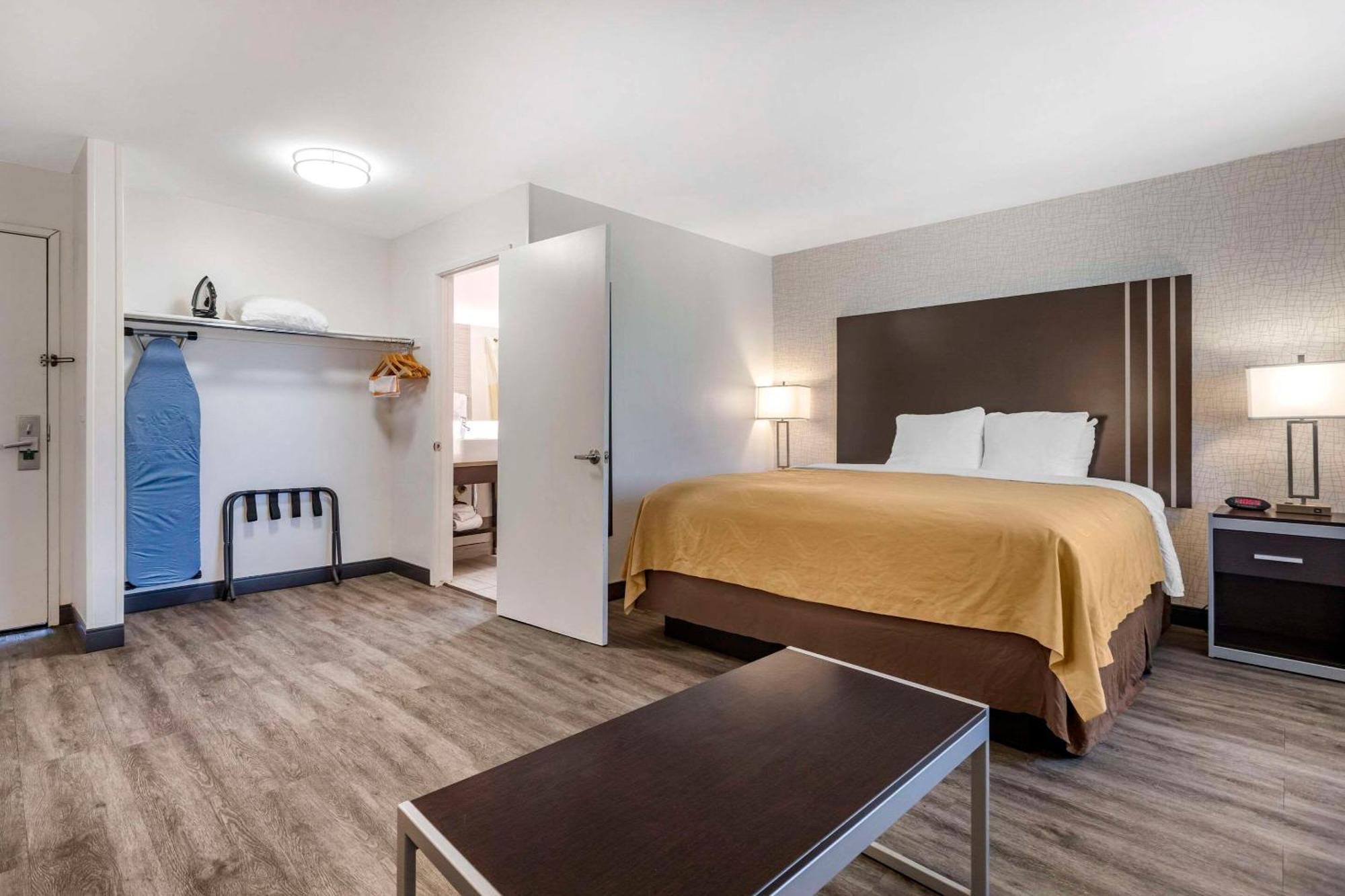 Quality Inn Burbank Airport Екстериор снимка