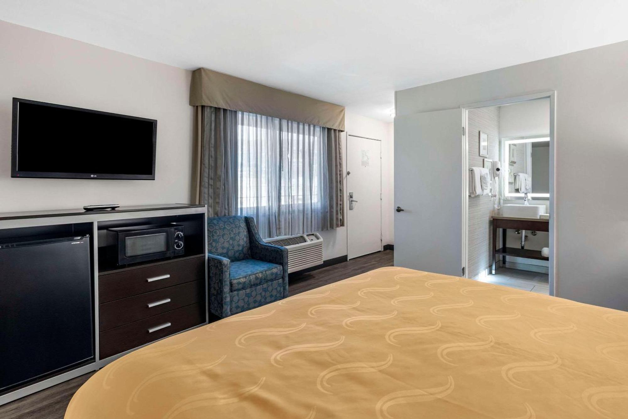 Quality Inn Burbank Airport Екстериор снимка